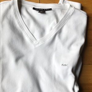 Michael Kors - short sleeve v-neck Sz M white